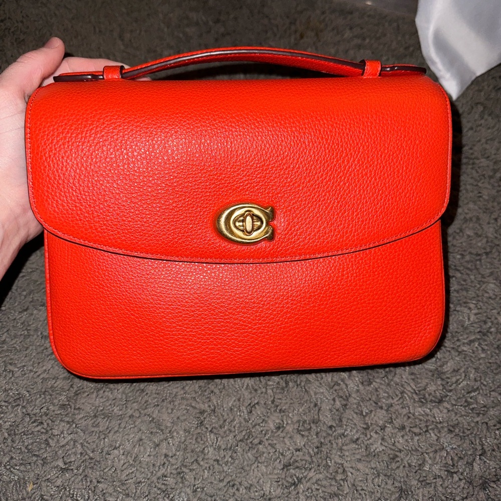 SOLD!!! NWT COACH CASSIE